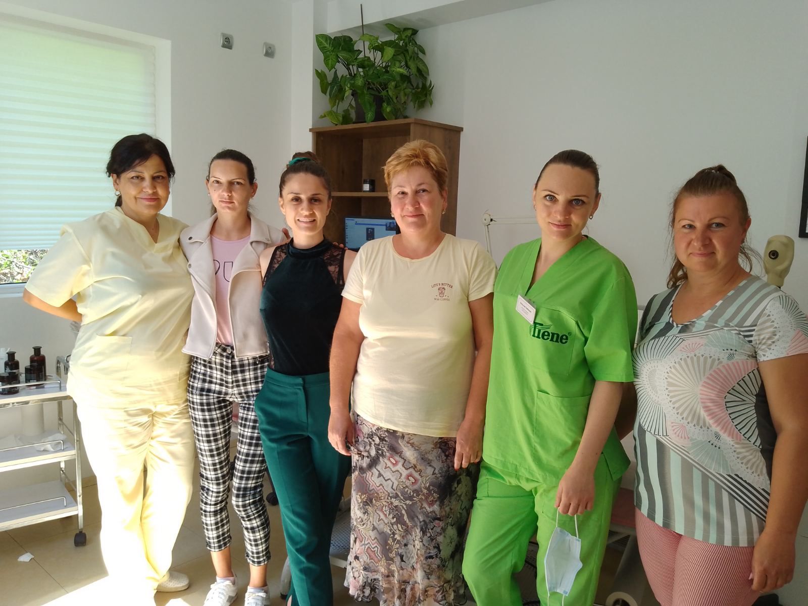 Курс  козметика Пълен курс за III СПК
