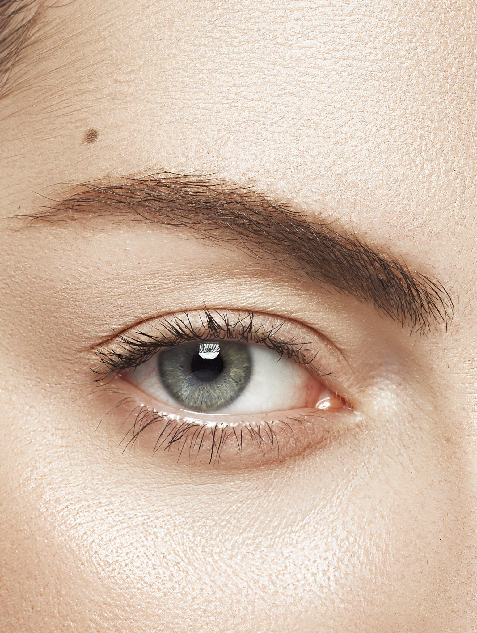 Eyelash refinement micropigmentation